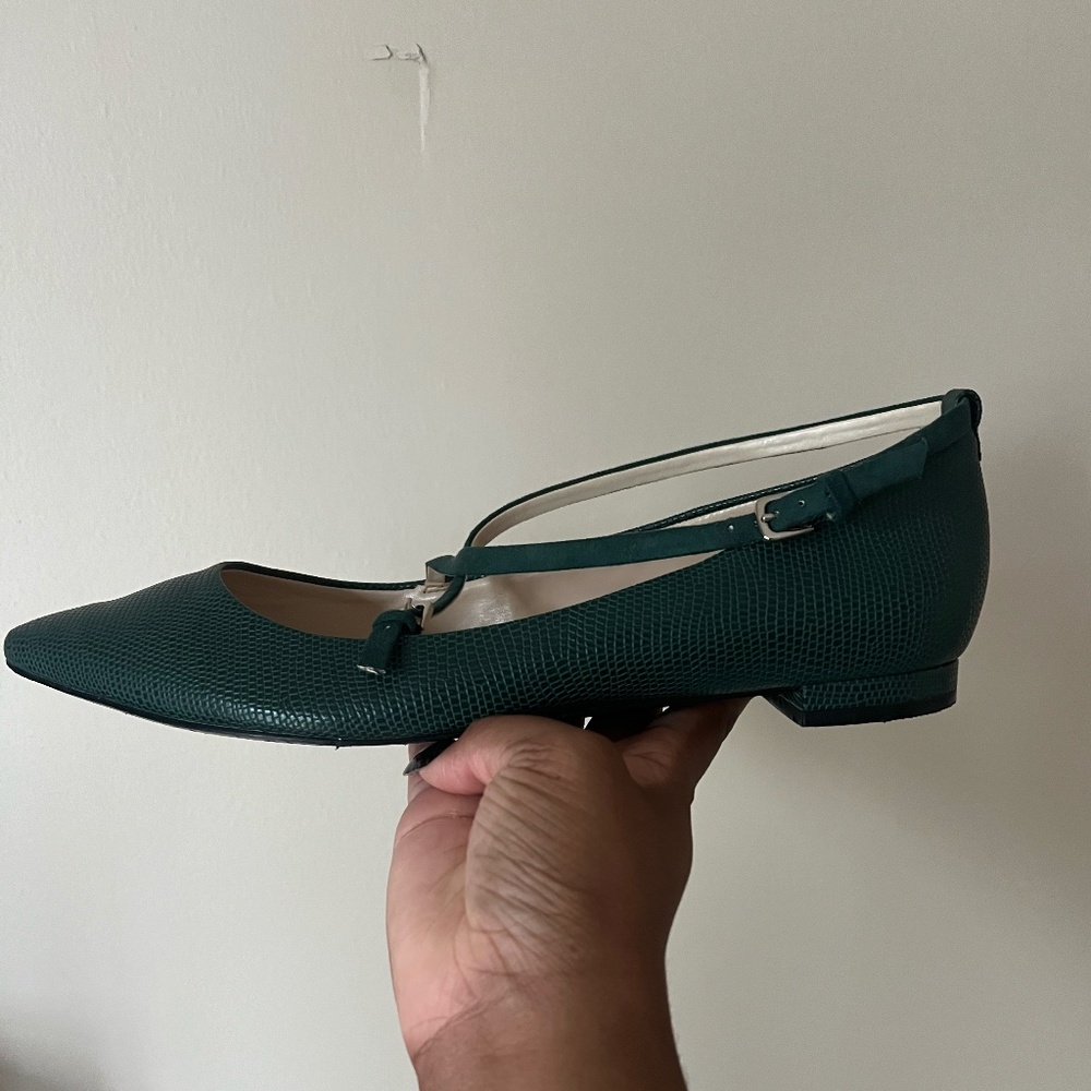 Nine West Artzyo Green Snakeskin Pointed-Toe Low Heel Flats